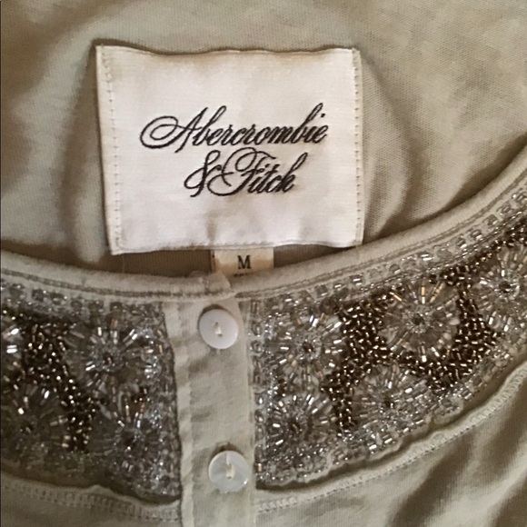 Abercrombie Fitch Top Size Medium - Picture 2 of 3
